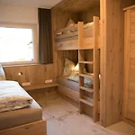 Haus Christine - Summercard Included Zell am See