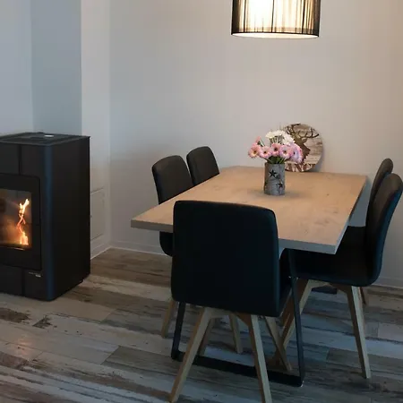 Haus Christine - Summercard Included Apartment *